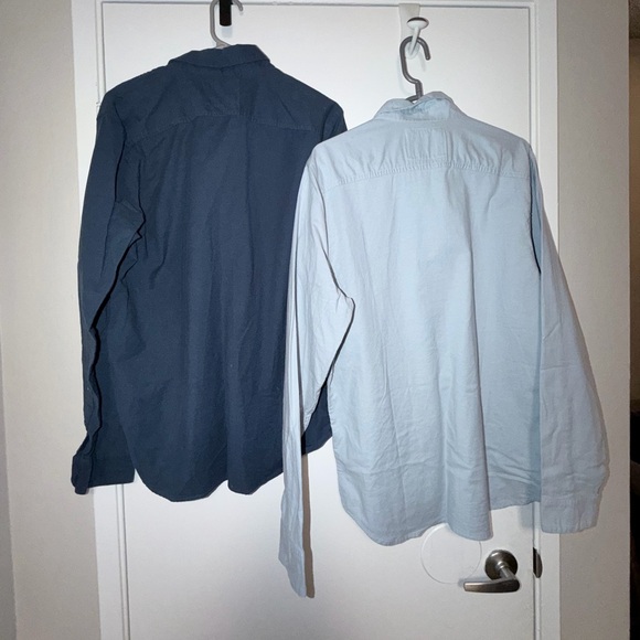 Bundle of 2 Men’s Hollister Button-Down Shirts (Size L)Excellent Condition - Picture 13 of 13